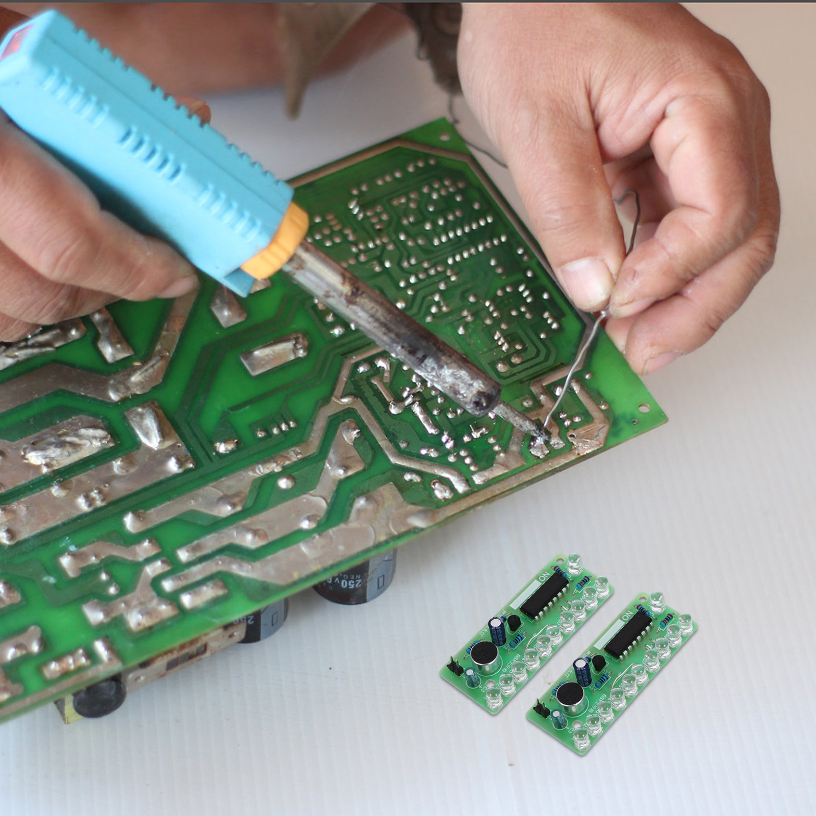 ชุดอุปกรณ์บัดกรีไฟ LED ควบคุมเ - Diy For Electronics บทวิจารณ์และราคา